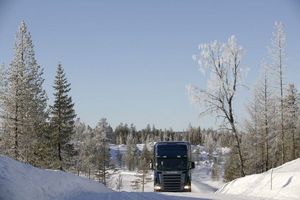 Более половины грузовиков ездят по Москве пустыми