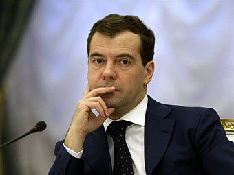  Дмитрий Медведев предложил установить высокие штрафы за не установку ГЛОНАСС на транспорте 