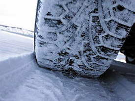 Грузовые автомобили могут обязать «переобуваться» на зиму»