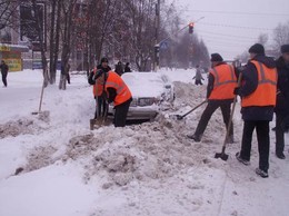  Машины, мешающие уборке снега, не будут эвакуировать на штрафстоянки 